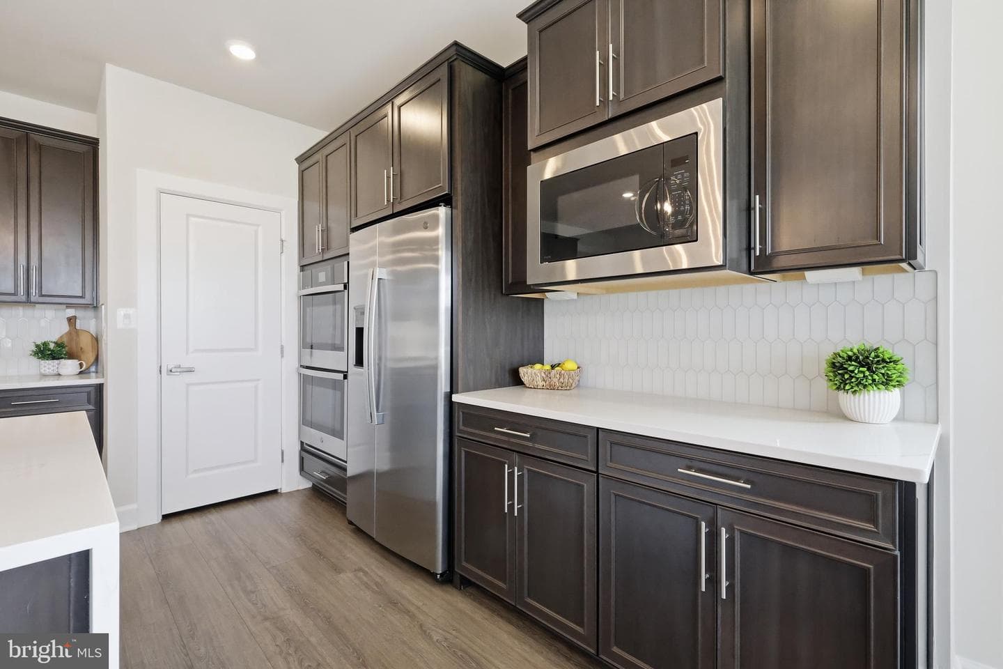 7548 Zoe Lane photo 11