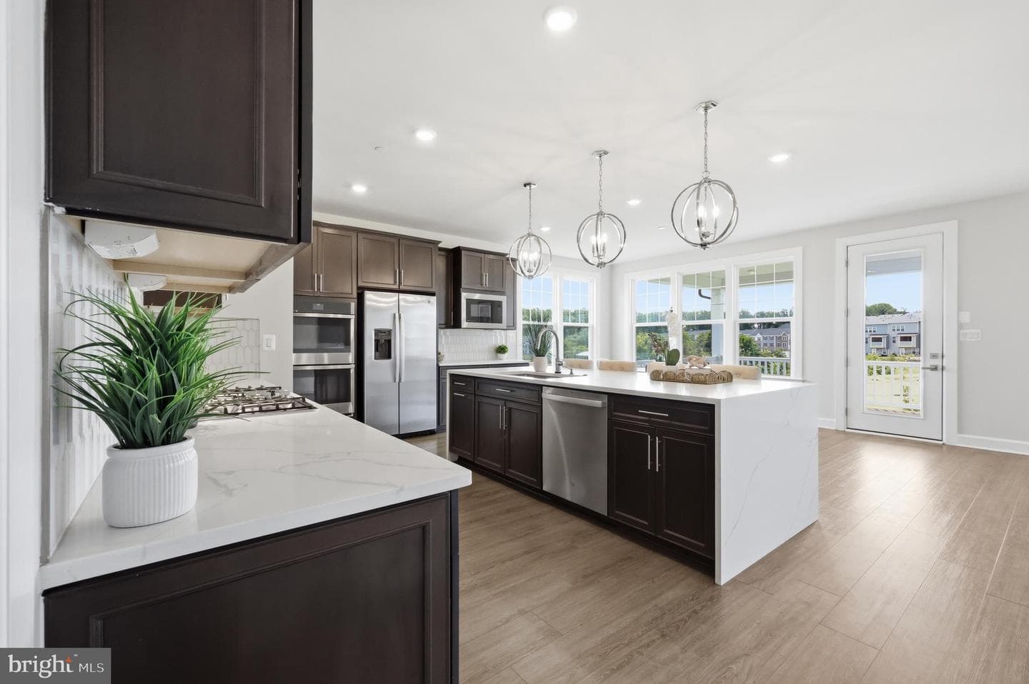 7548 Zoe Lane photo 9