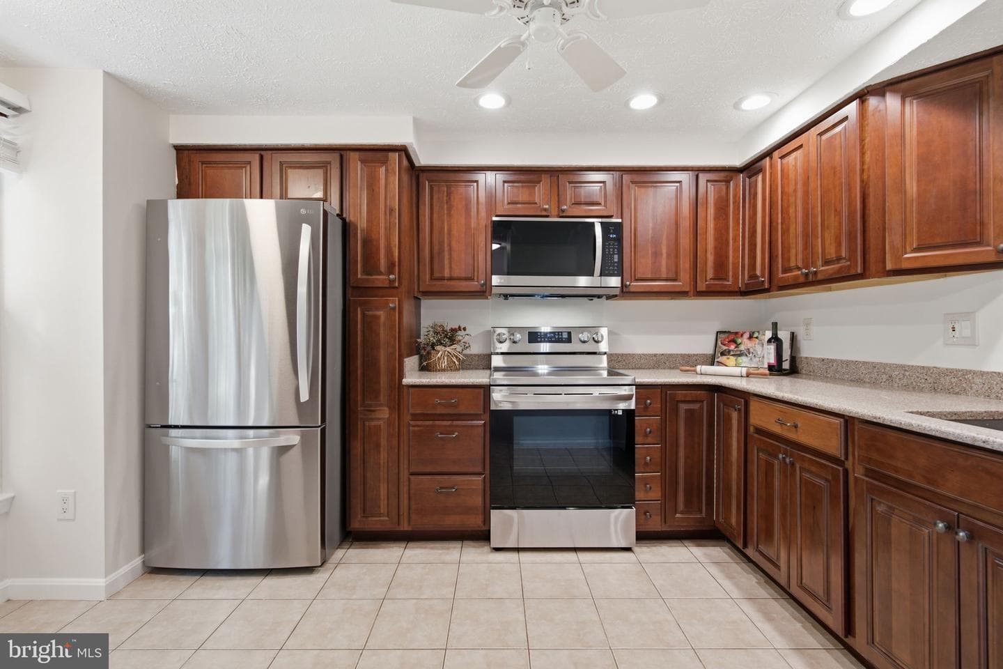 10893 Olde Woods Way photo 14