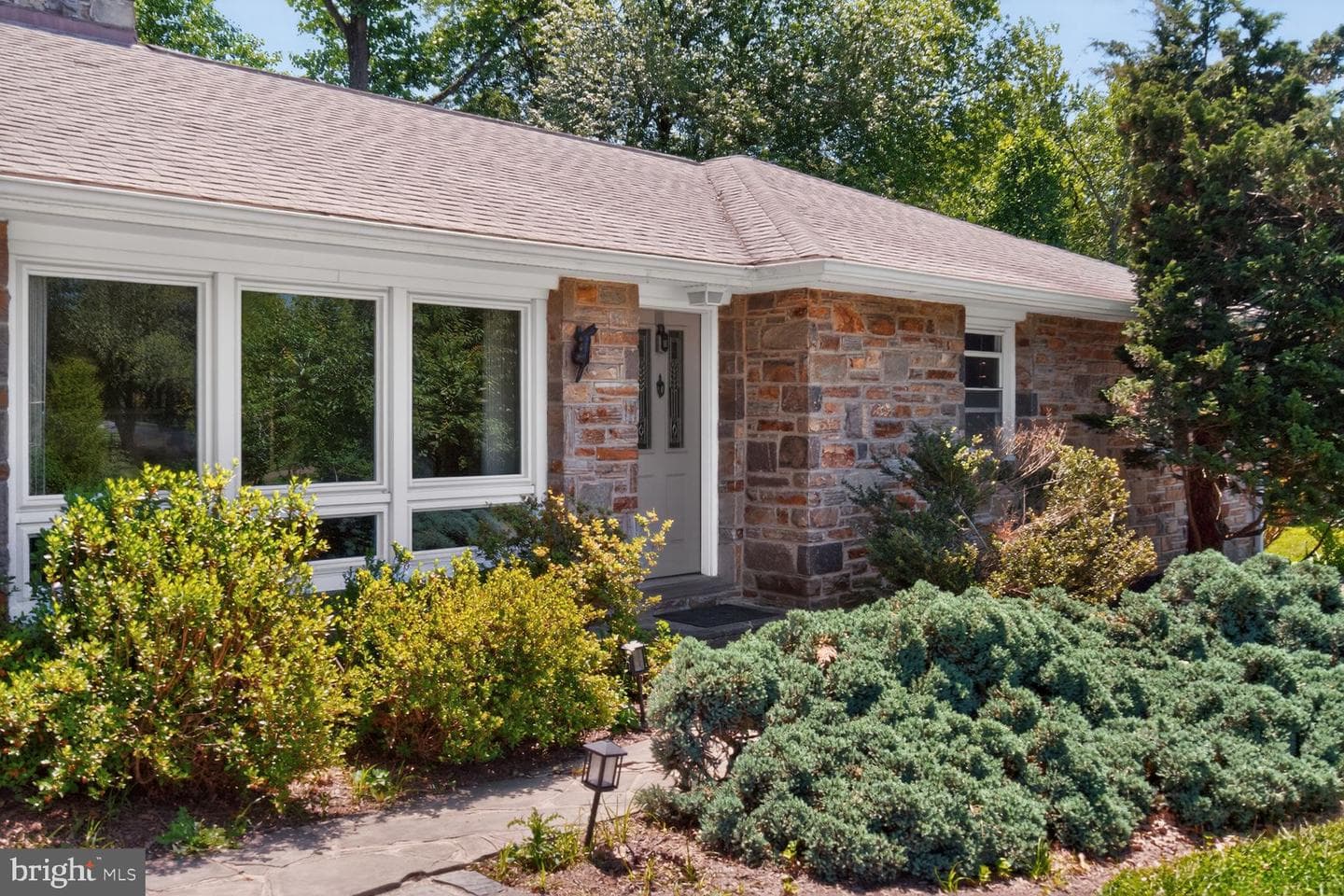 3029 Ramblewood Road photo 3