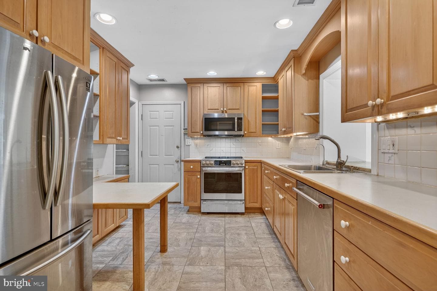 3029 Ramblewood Road photo 6