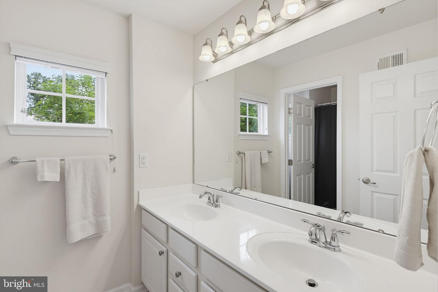 8043 White Jasmine Court #109 photo 23