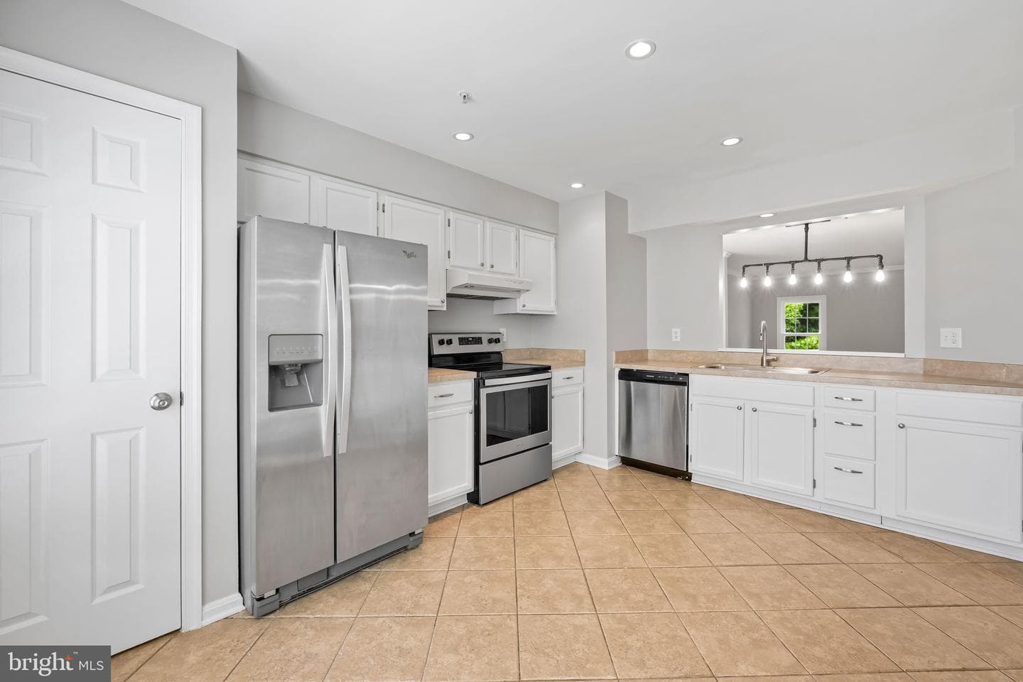 6312 Hampton Place photo 8