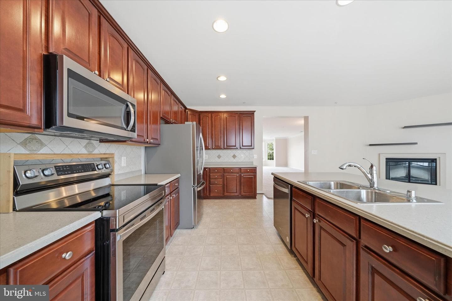 8119 Mission Hill Place #30 photo 18