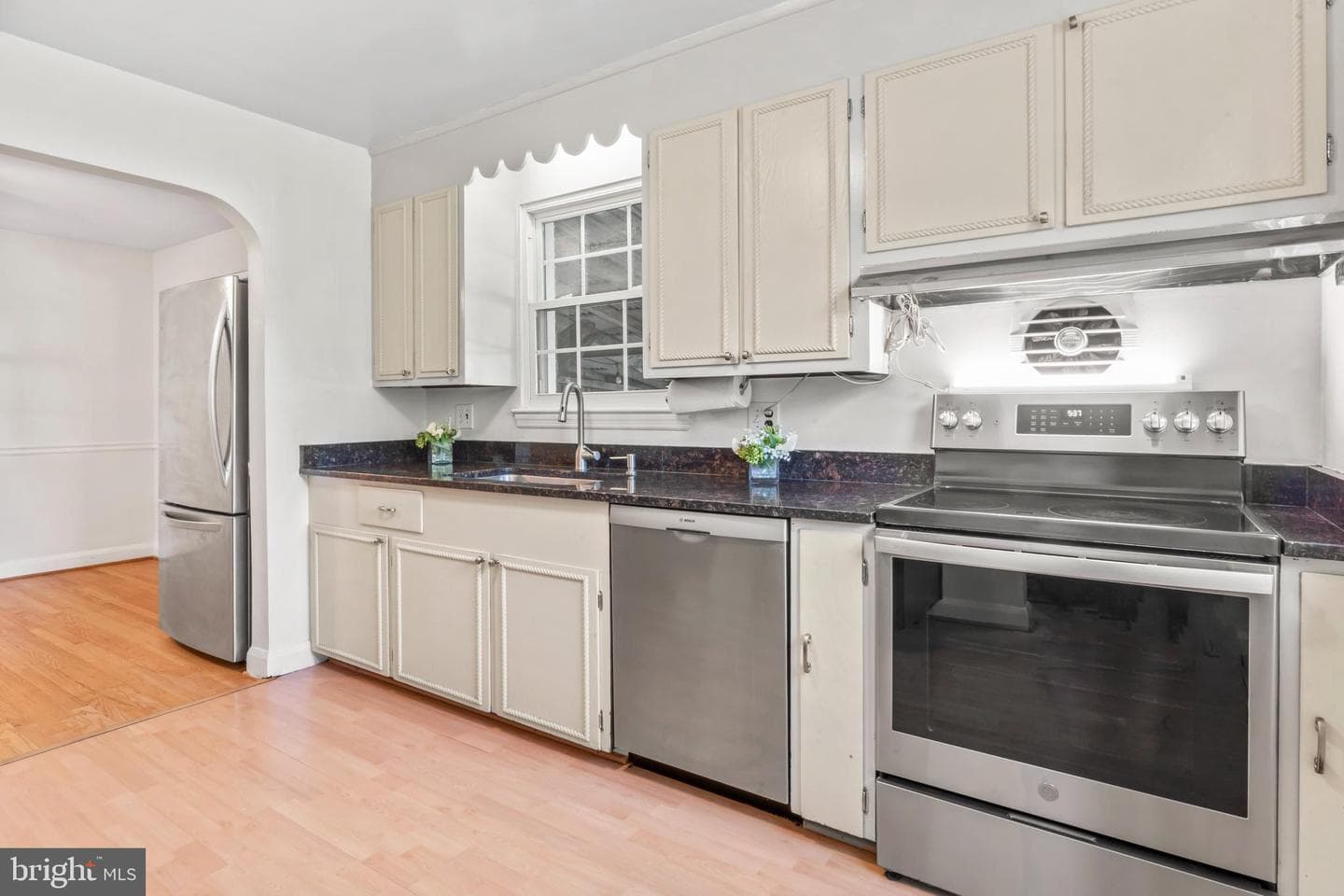 2311 Daniels Road photo 18