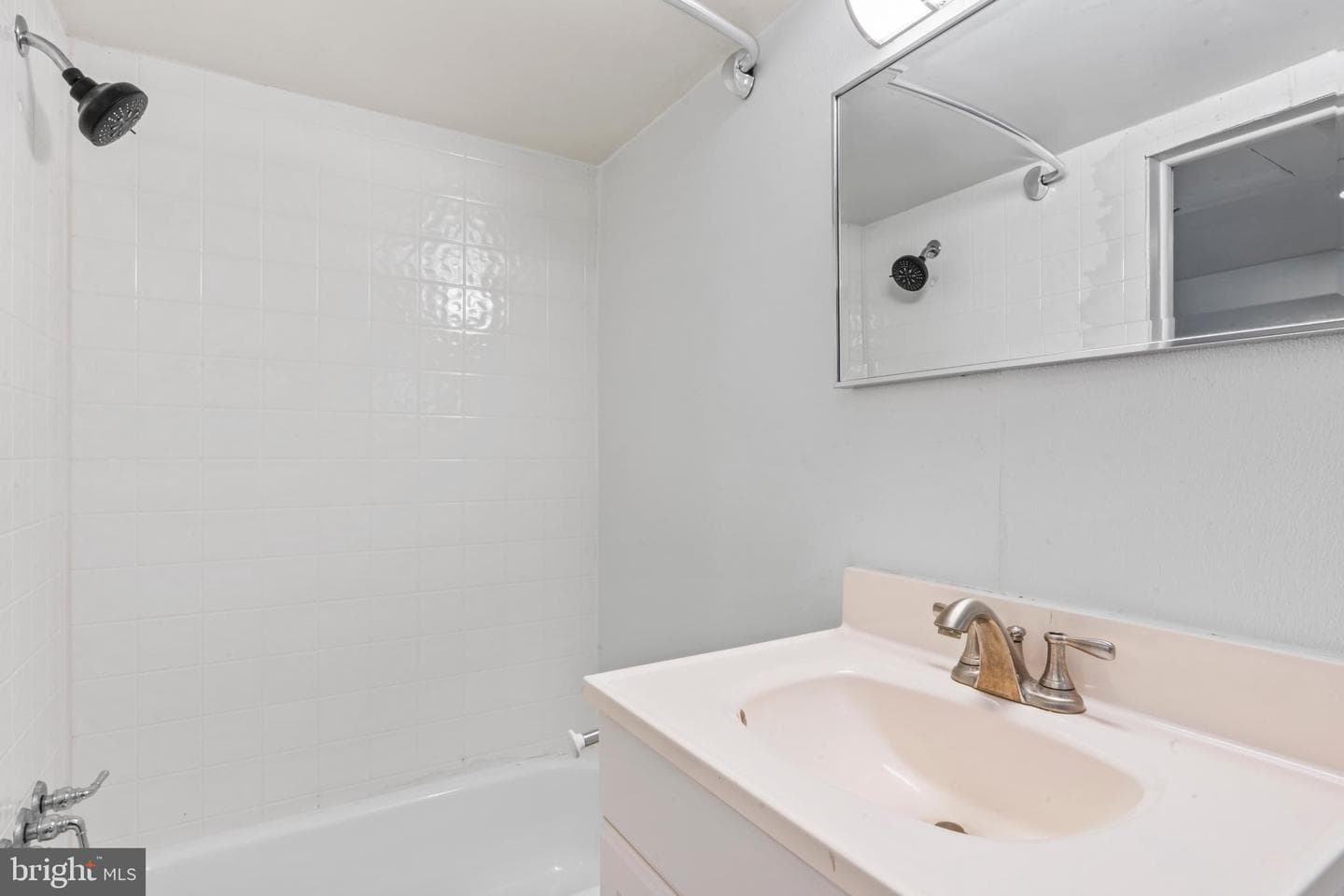 2311 Daniels Road photo 40