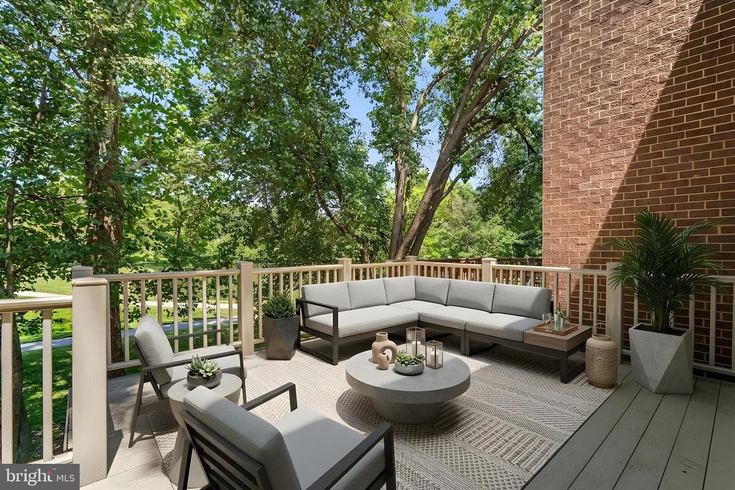 5828 Alderleaf Place photo 18
