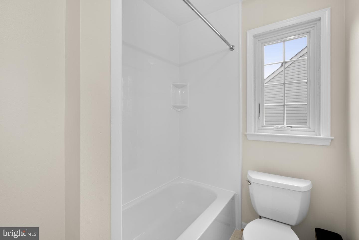 8004 Roland Court photo 28