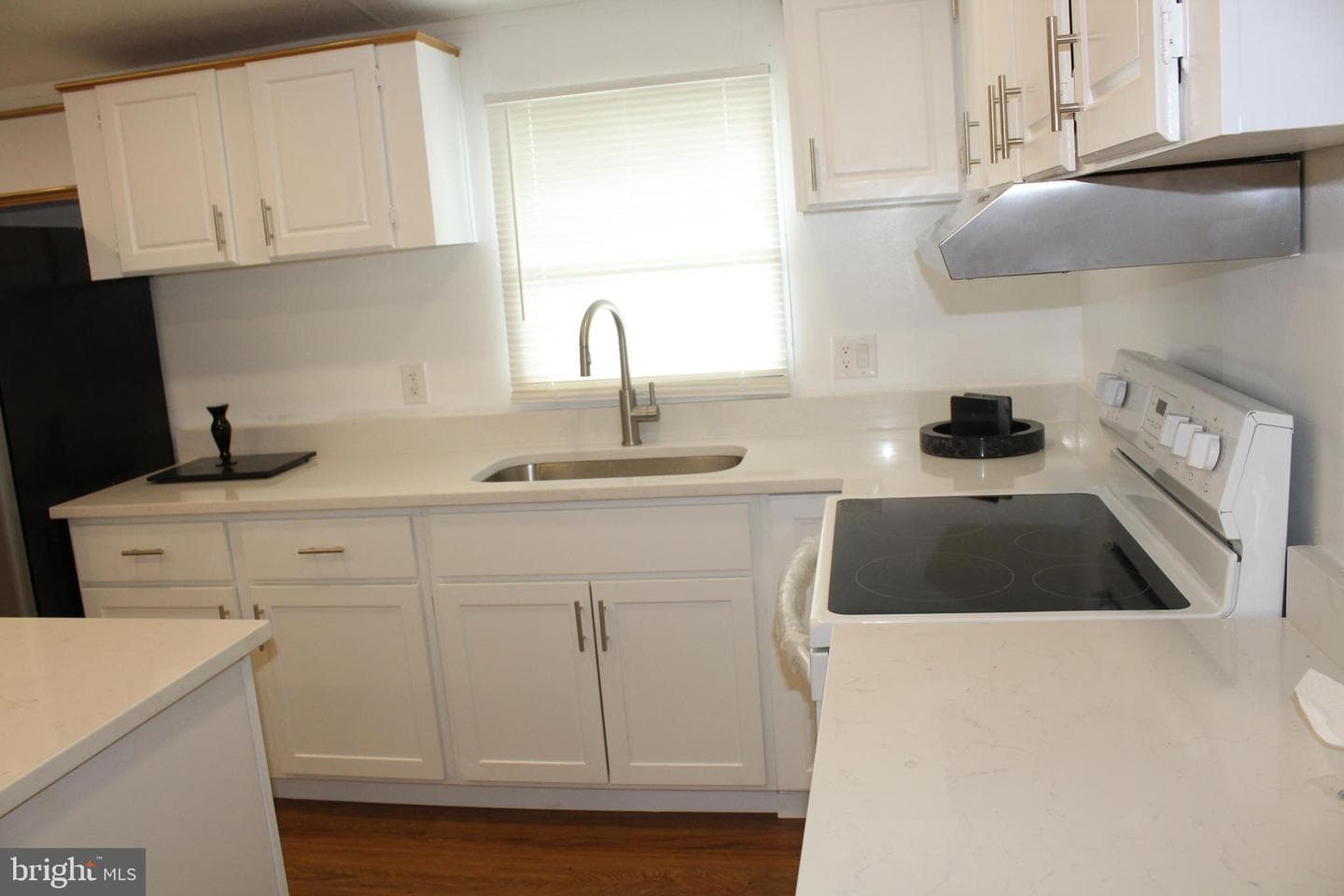 6534 Deep Run Parkway photo 4