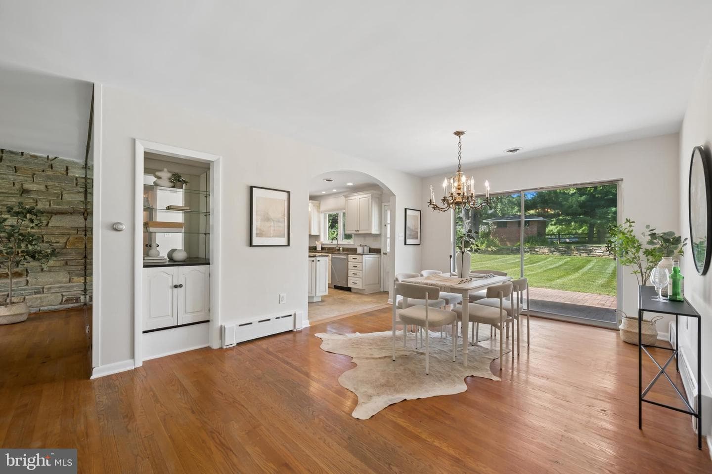 9710 Hillsmere Road photo 16