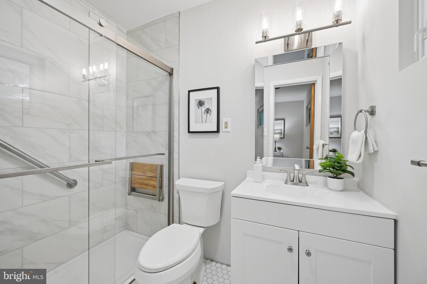 9710 Hillsmere Road photo 21