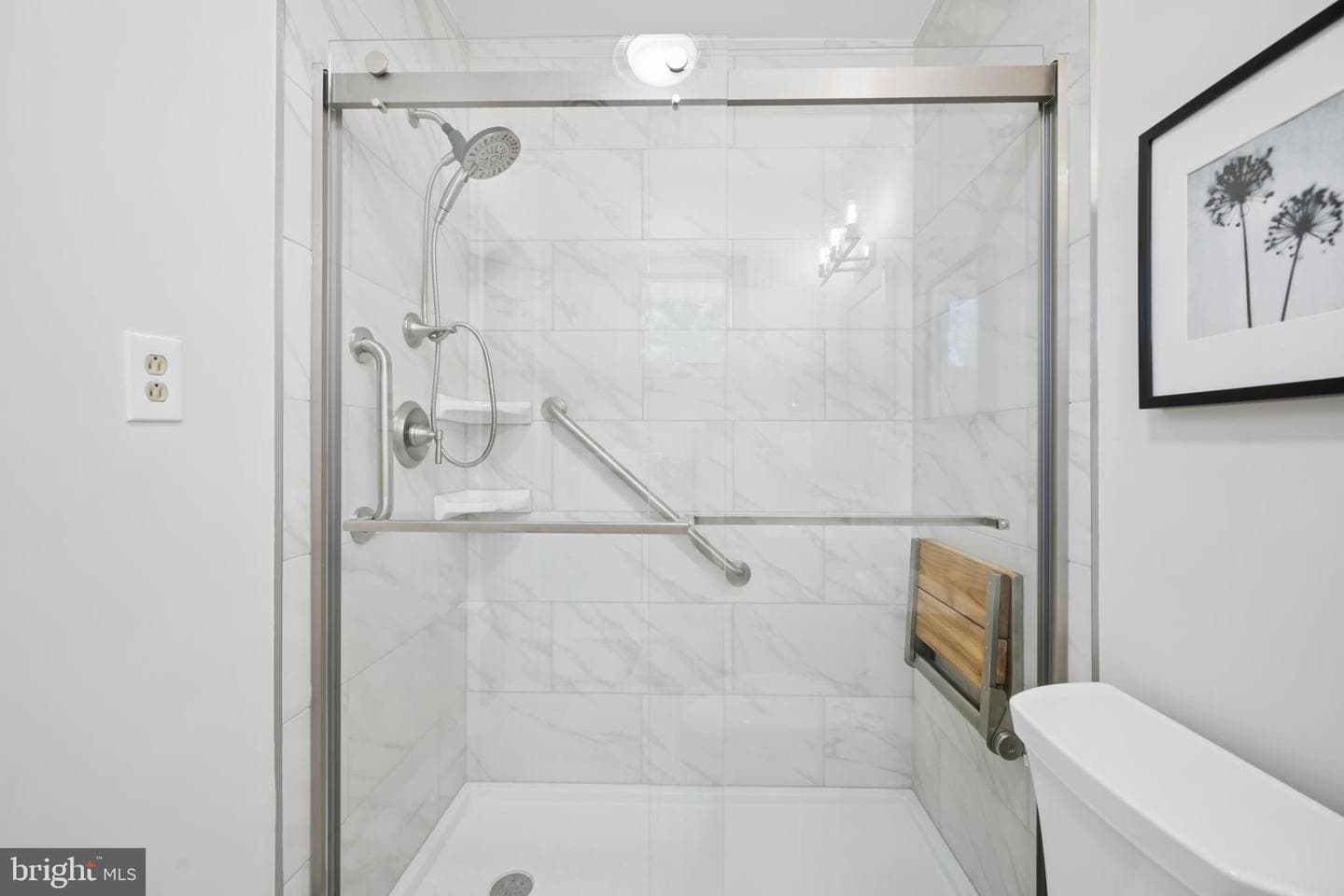 9710 Hillsmere Road photo 22