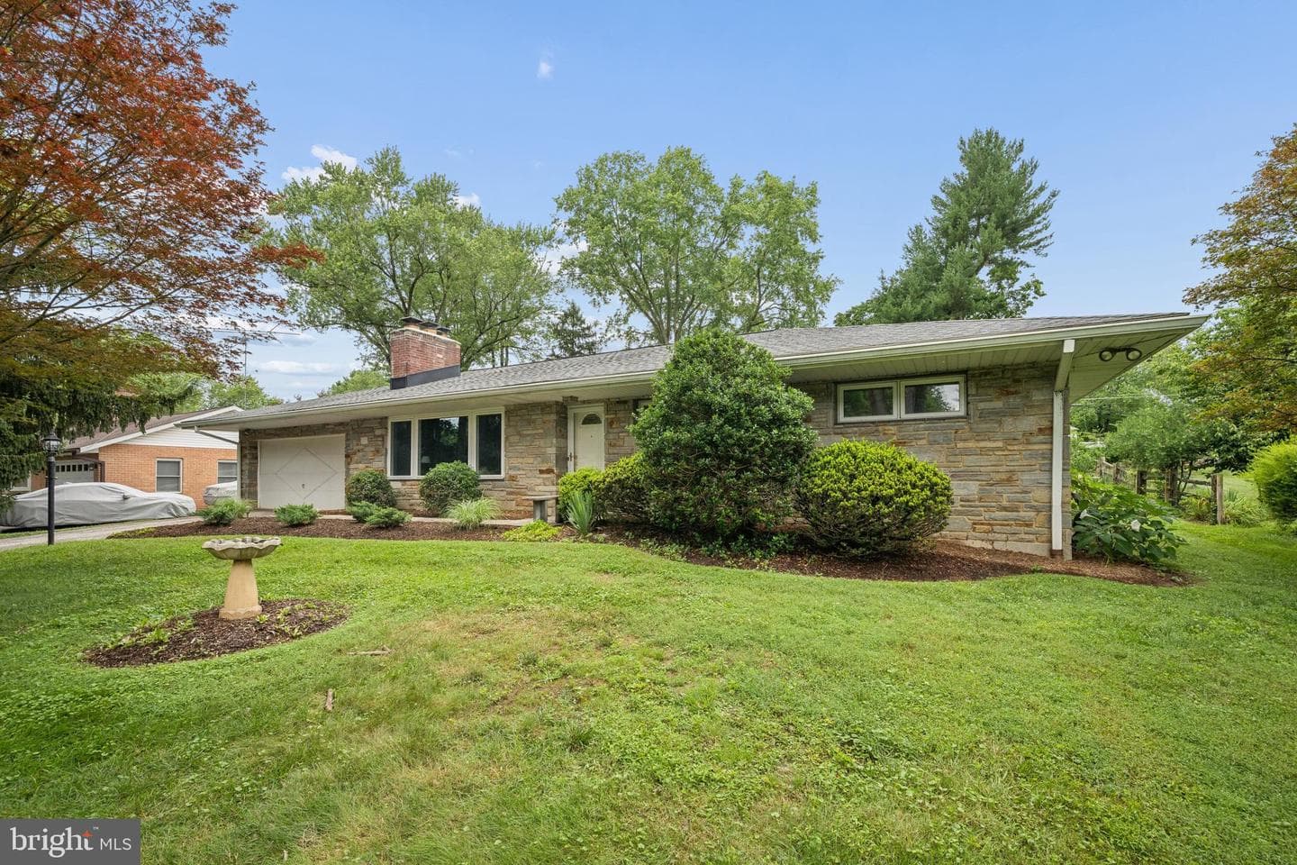 9710 Hillsmere Road photo 38