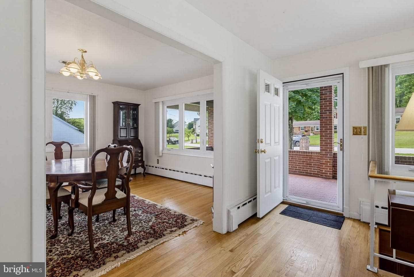 2901 Chestnut Hill Drive photo 10