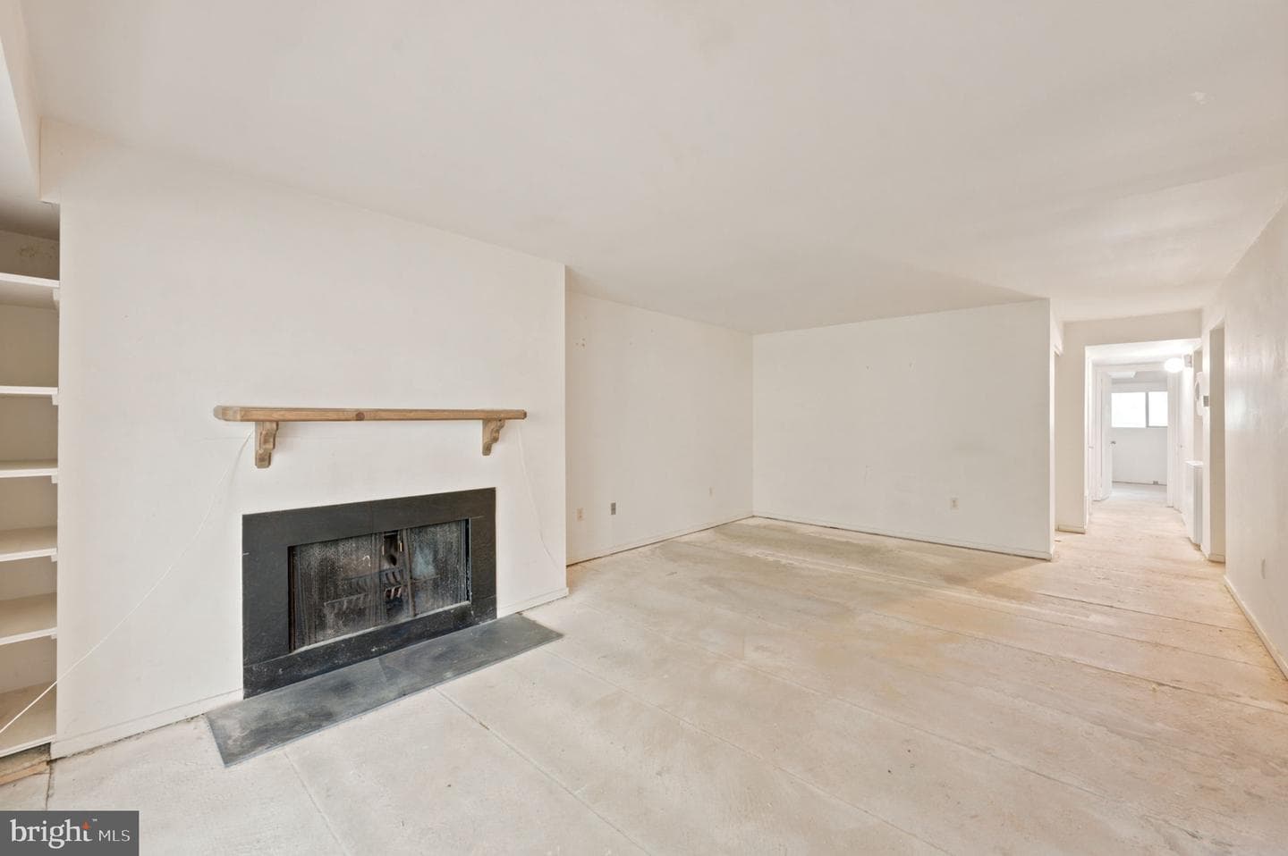 5651 Harpers Farm Road #f photo 11