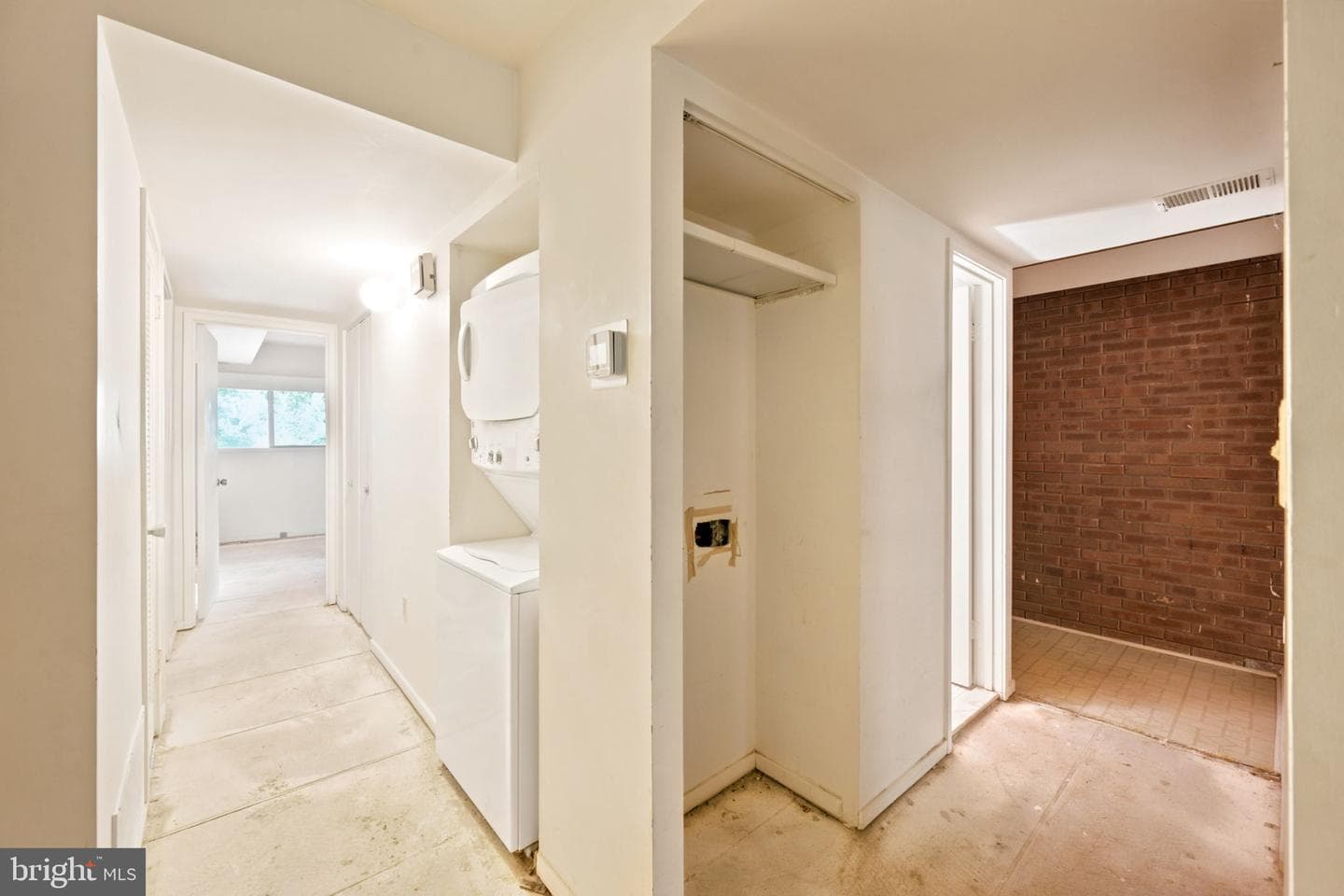 5651 Harpers Farm Road #f photo 15