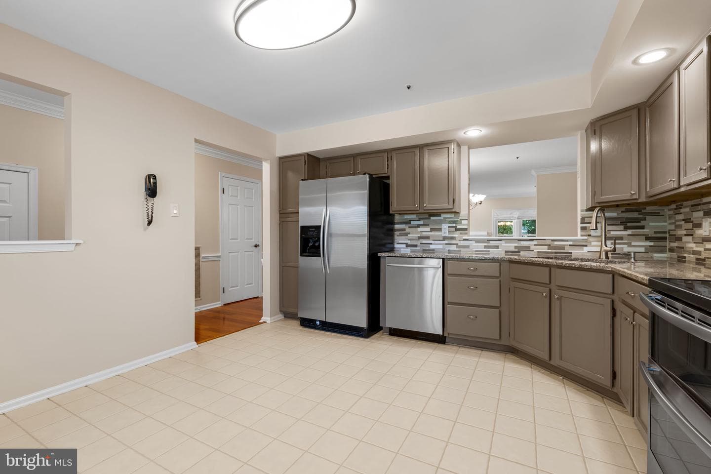 8747 Birkenhead Court NE photo 5