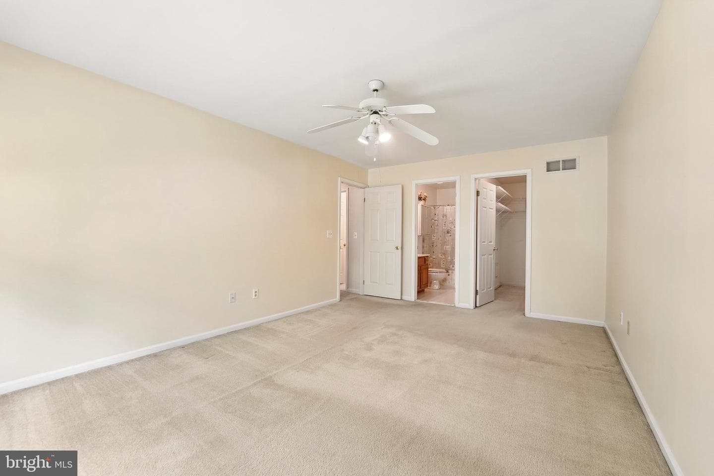 4820 Lauren Court photo 23