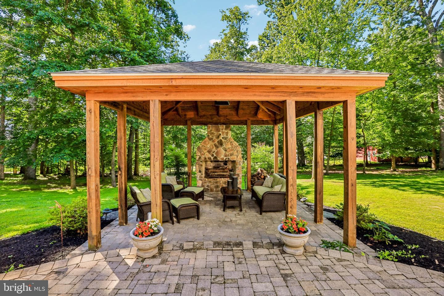 15058 Frederick Road photo 33