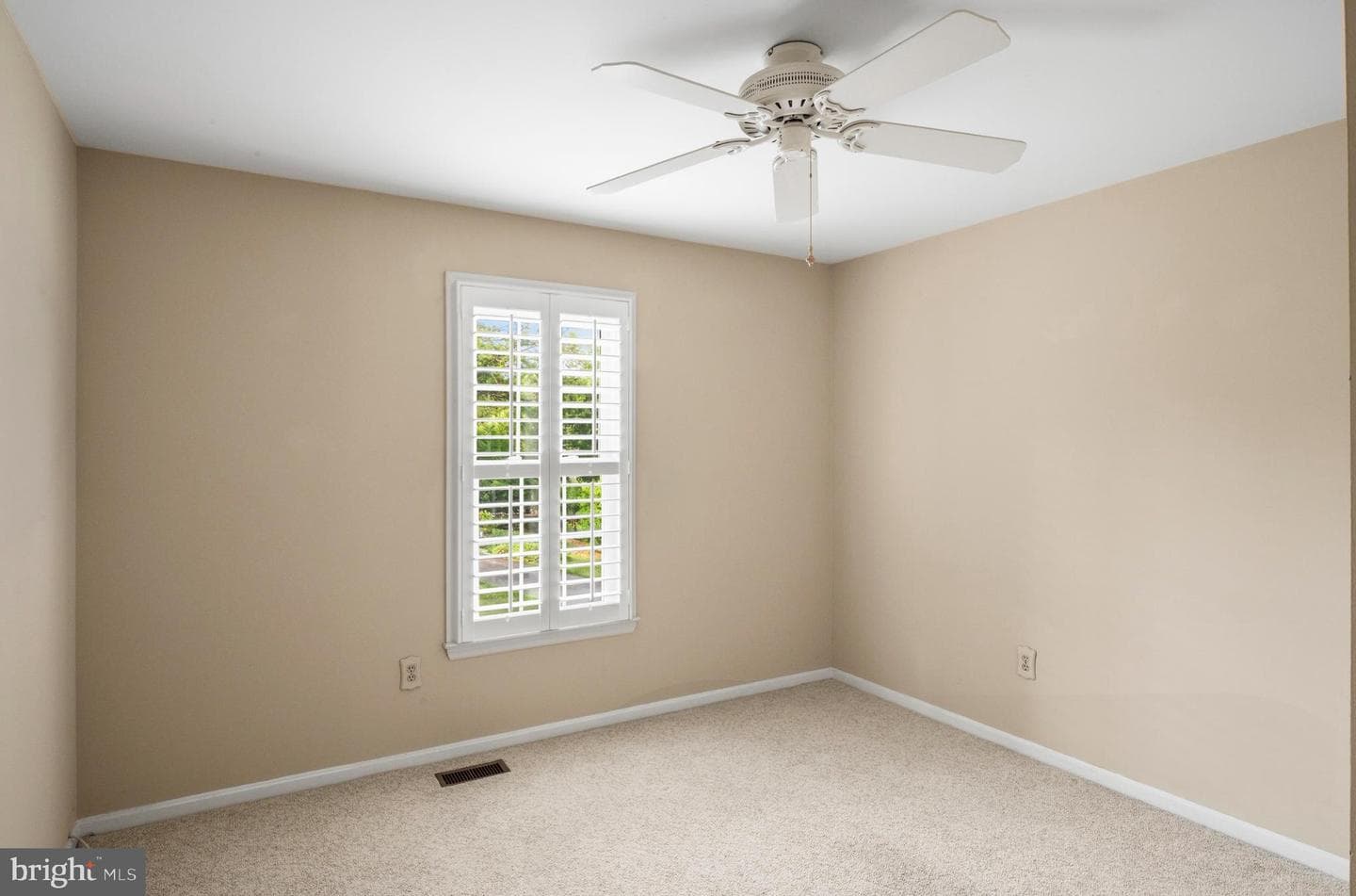 8524 White Winter Court photo 39
