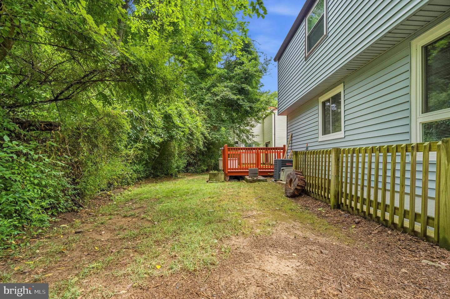 9076 Goldamber Garth photo 38