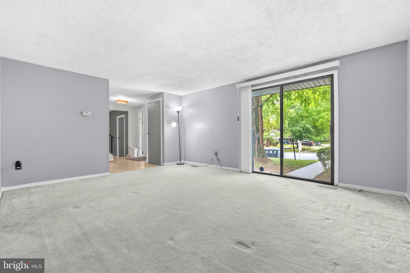 9076 Goldamber Garth photo 6