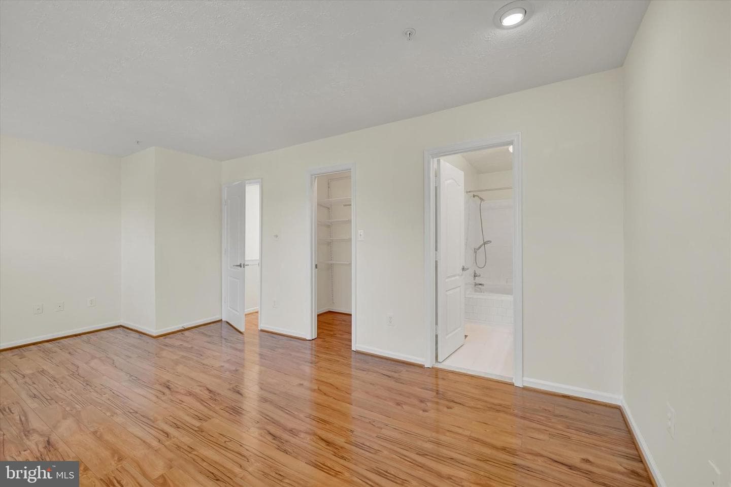 3325 Hollow Court photo 20