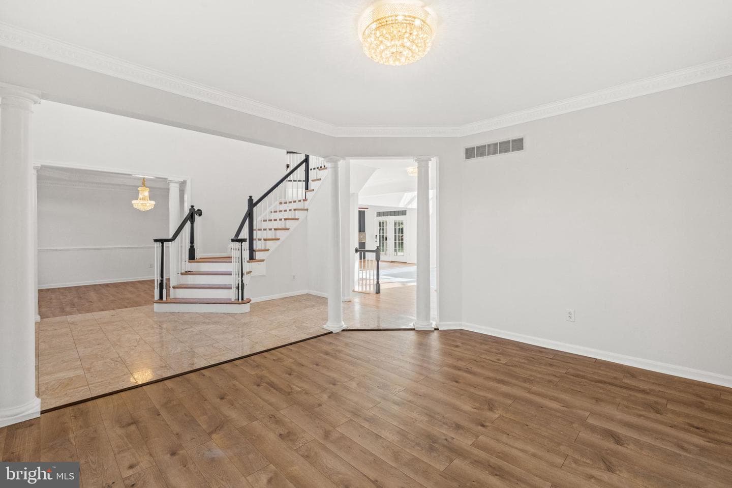 11123 Willow Green Way photo 4