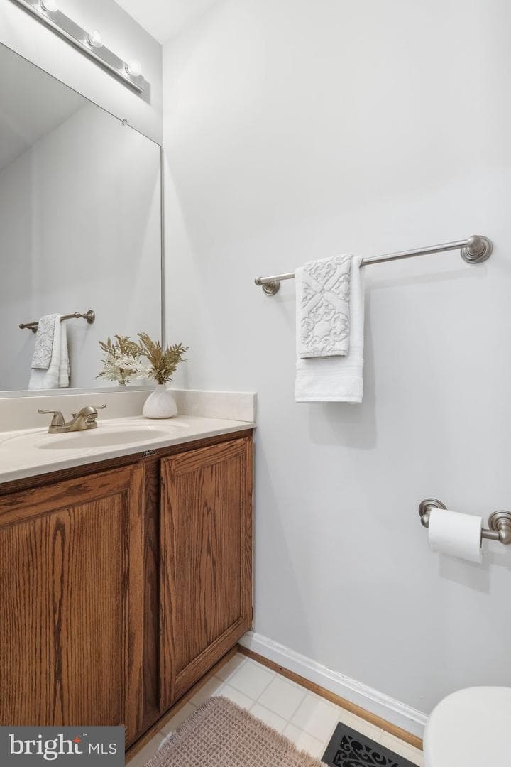 8463 Oak Bush Terrace photo 13