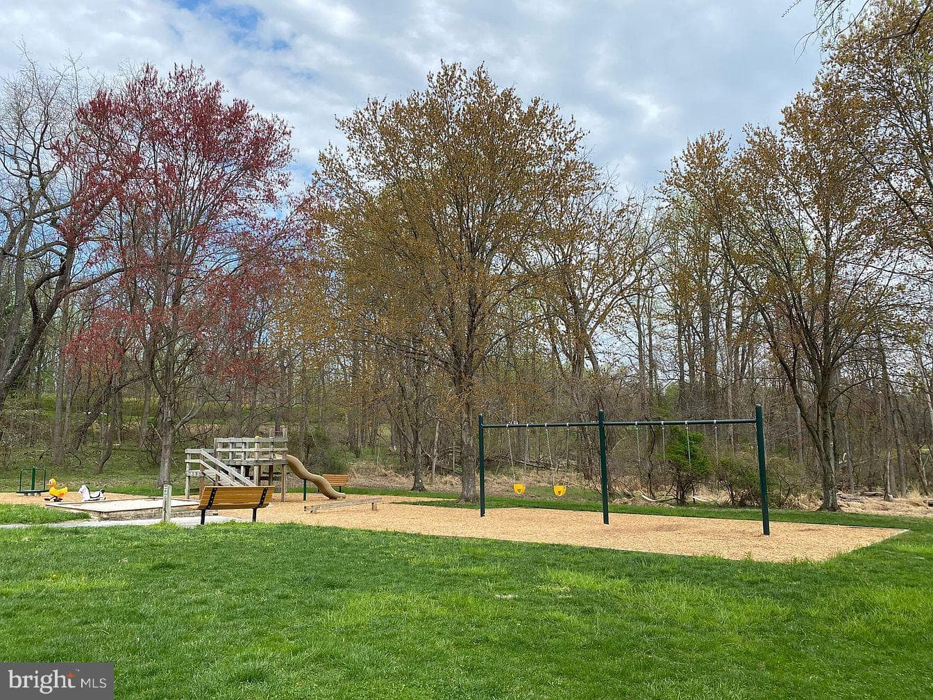 8463 Oak Bush Terrace photo 28