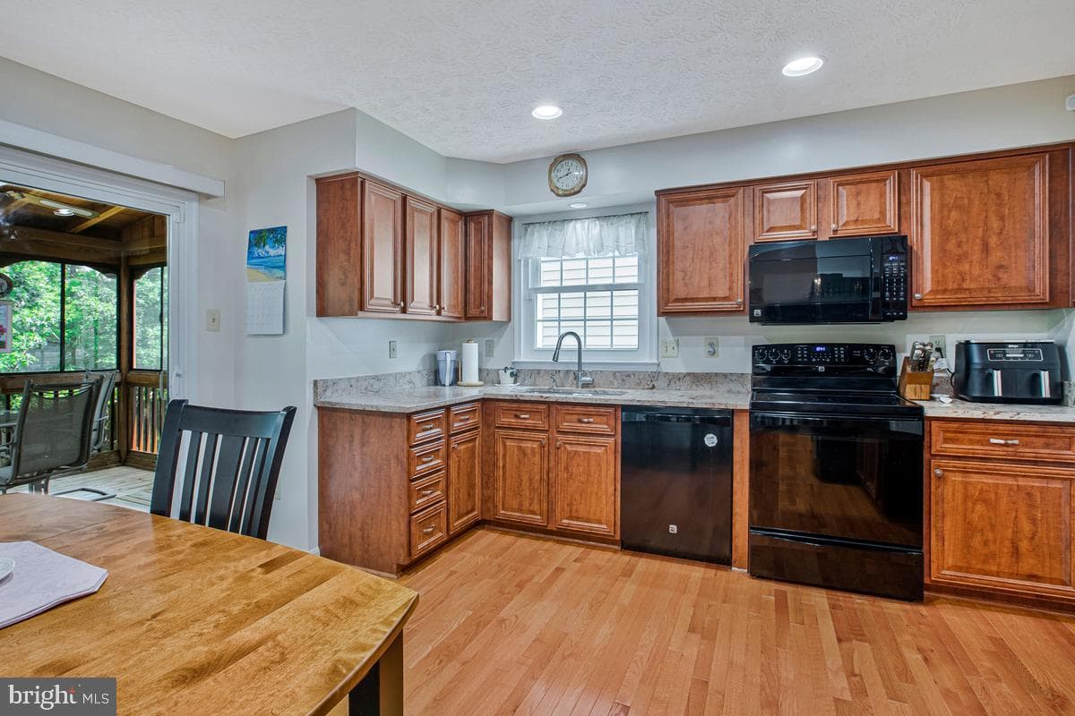 9628 Park Avenue photo 13
