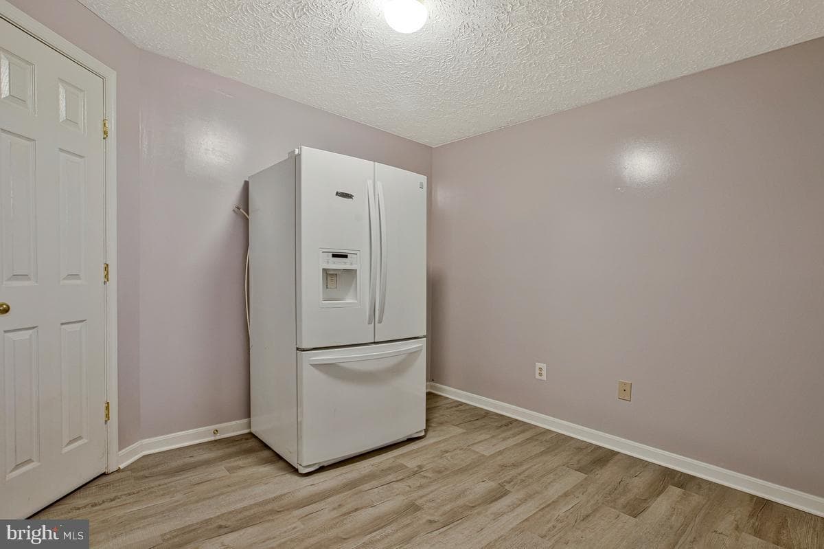 9628 Park Avenue photo 32