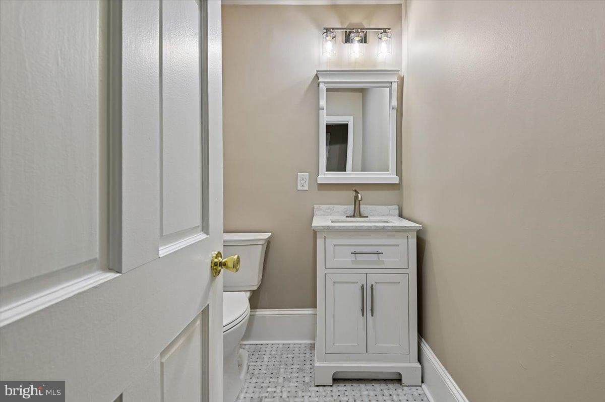 7302 Meadow Wood Way photo 36