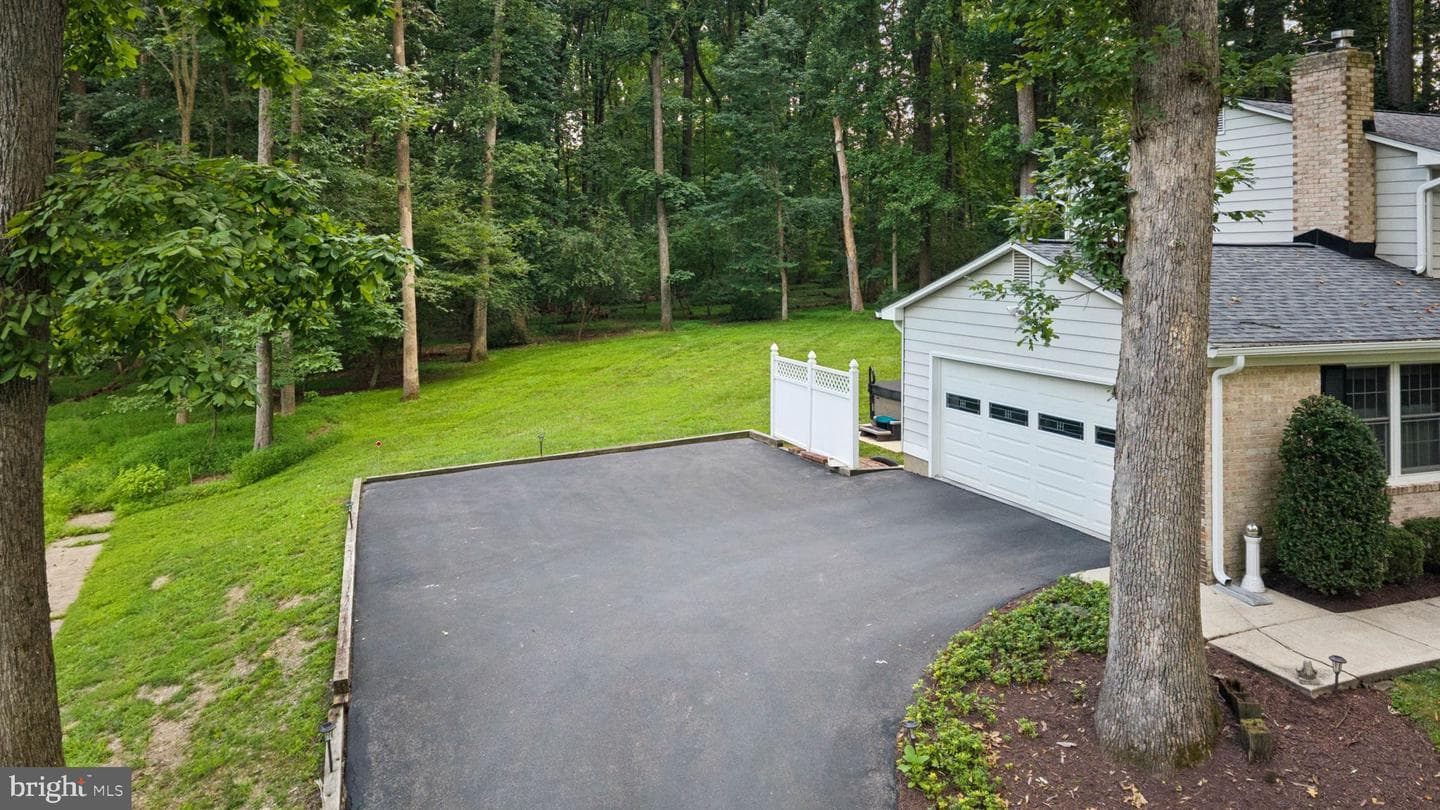 9685 Gwynn Park Drive photo 53