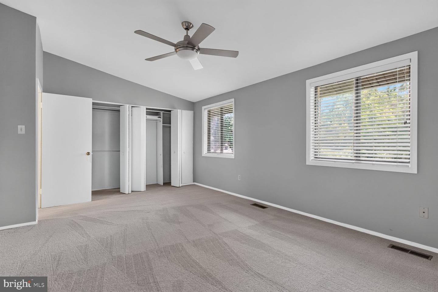9251 Hobnail Court photo 17
