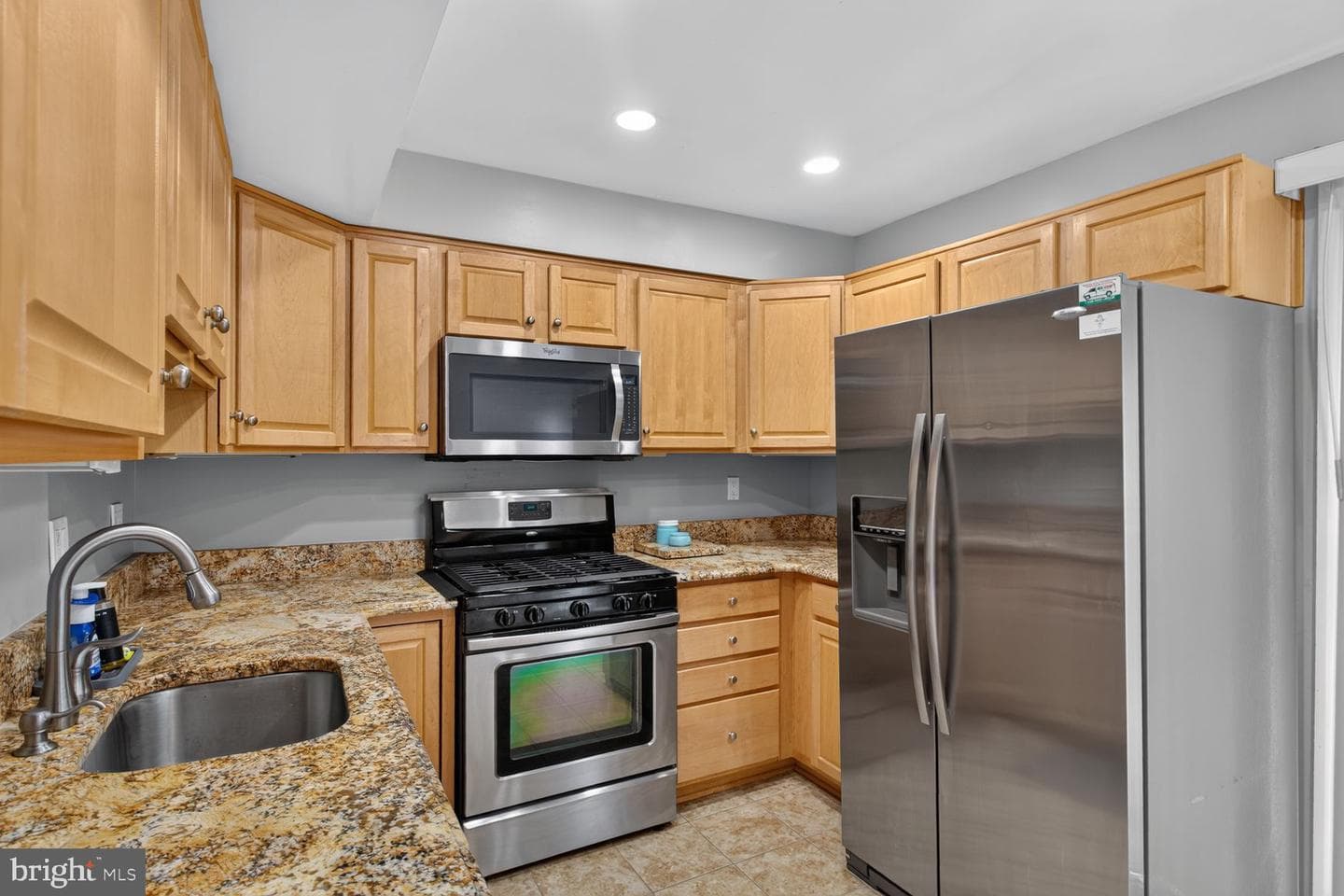 9251 Hobnail Court photo 4