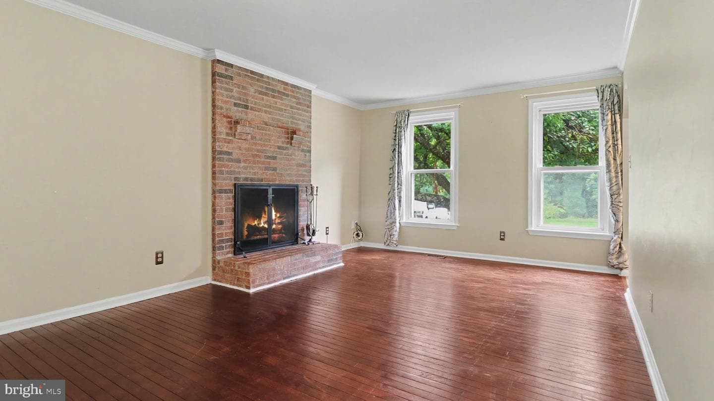 13083 Williamfield Drive photo 18