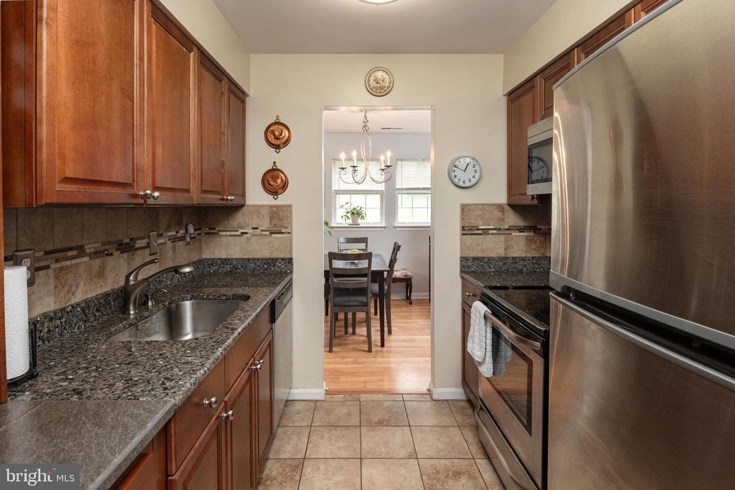8337 Montgomery Run Rd # C photo 10