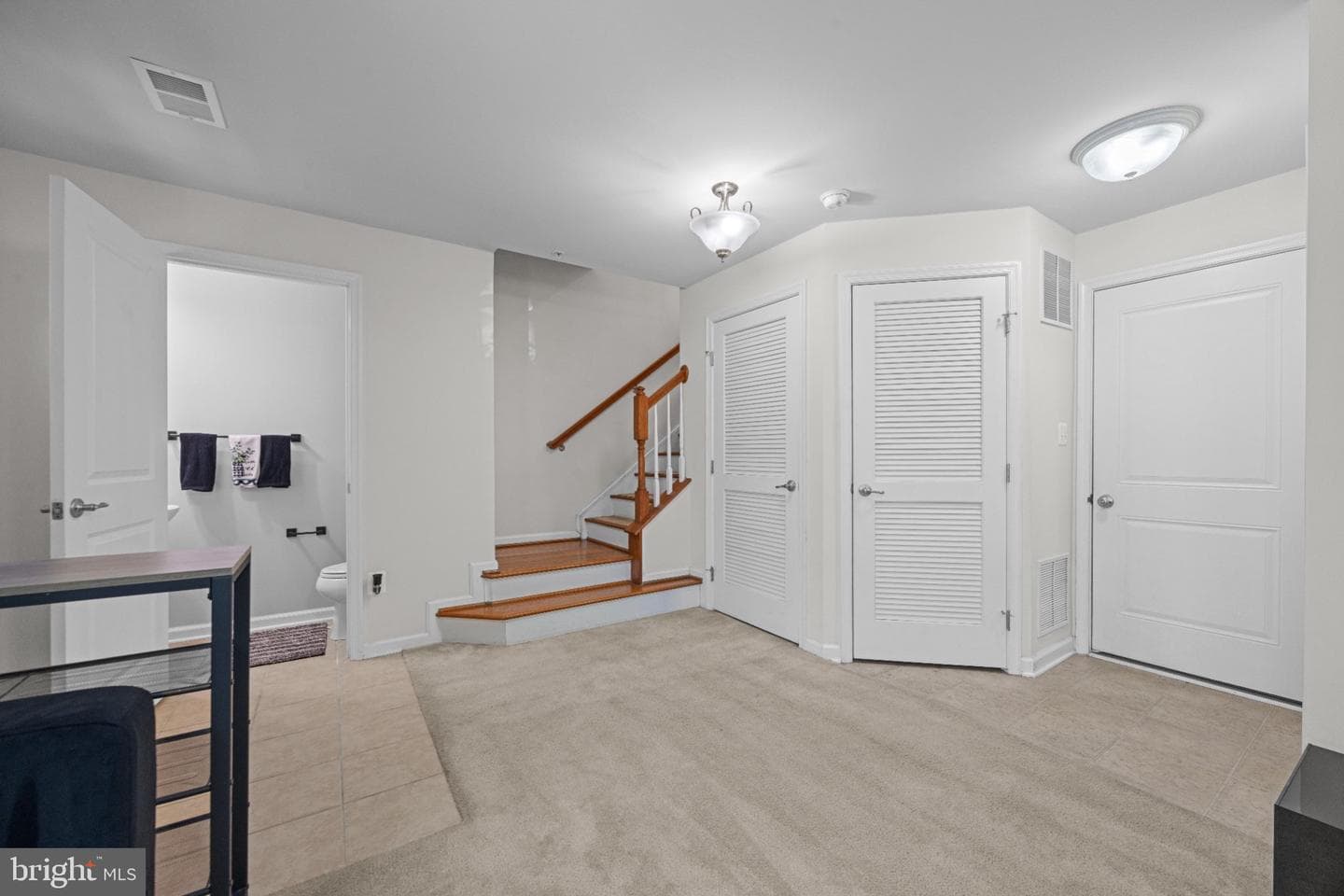 7531 Hearthside Way photo 6