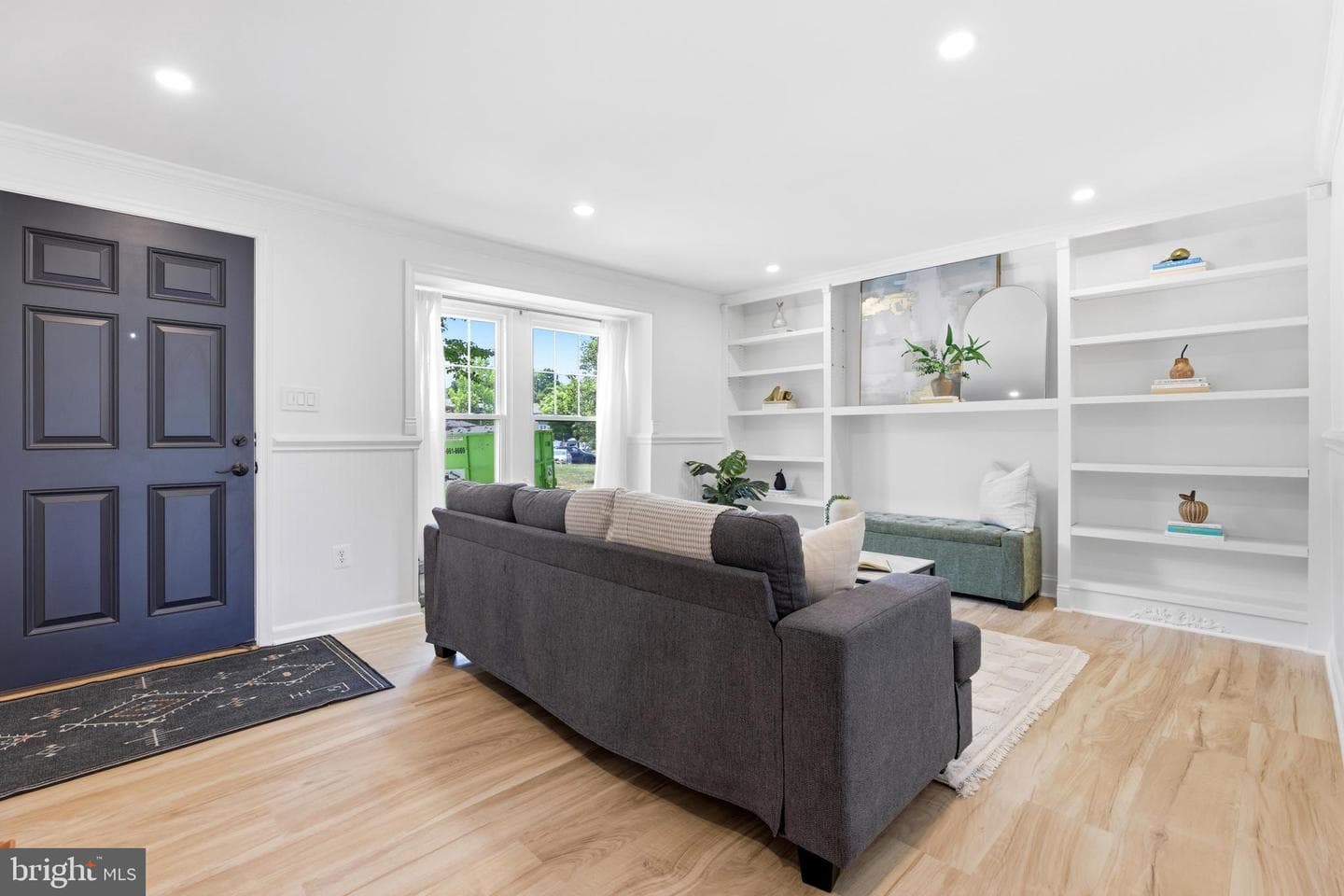 8024 Watermill Court photo 8