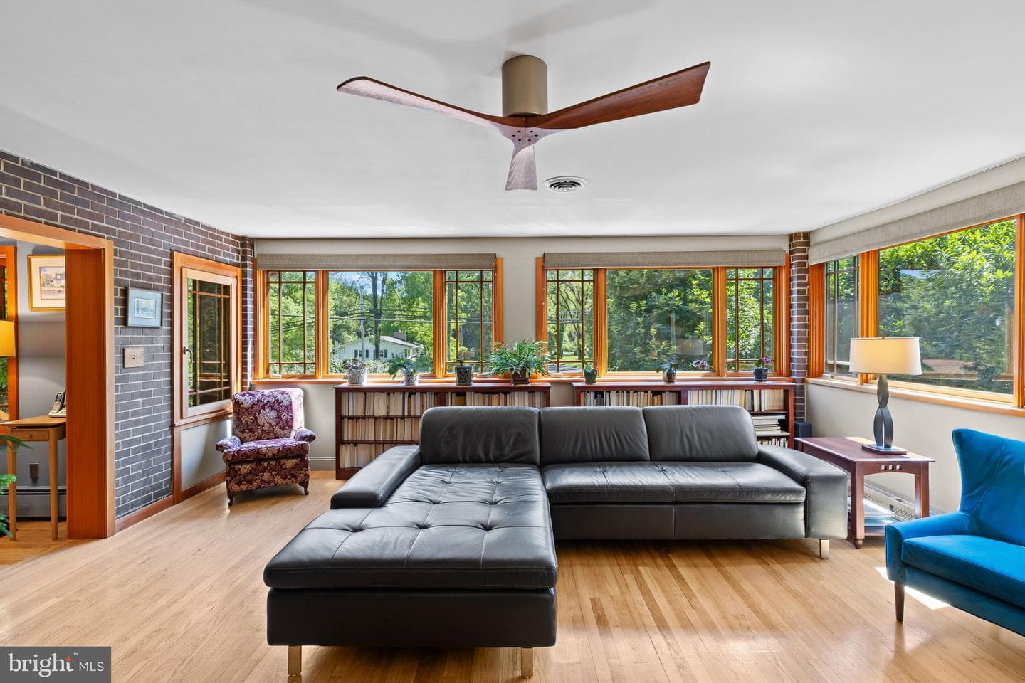 9922 Frederick Road photo 13
