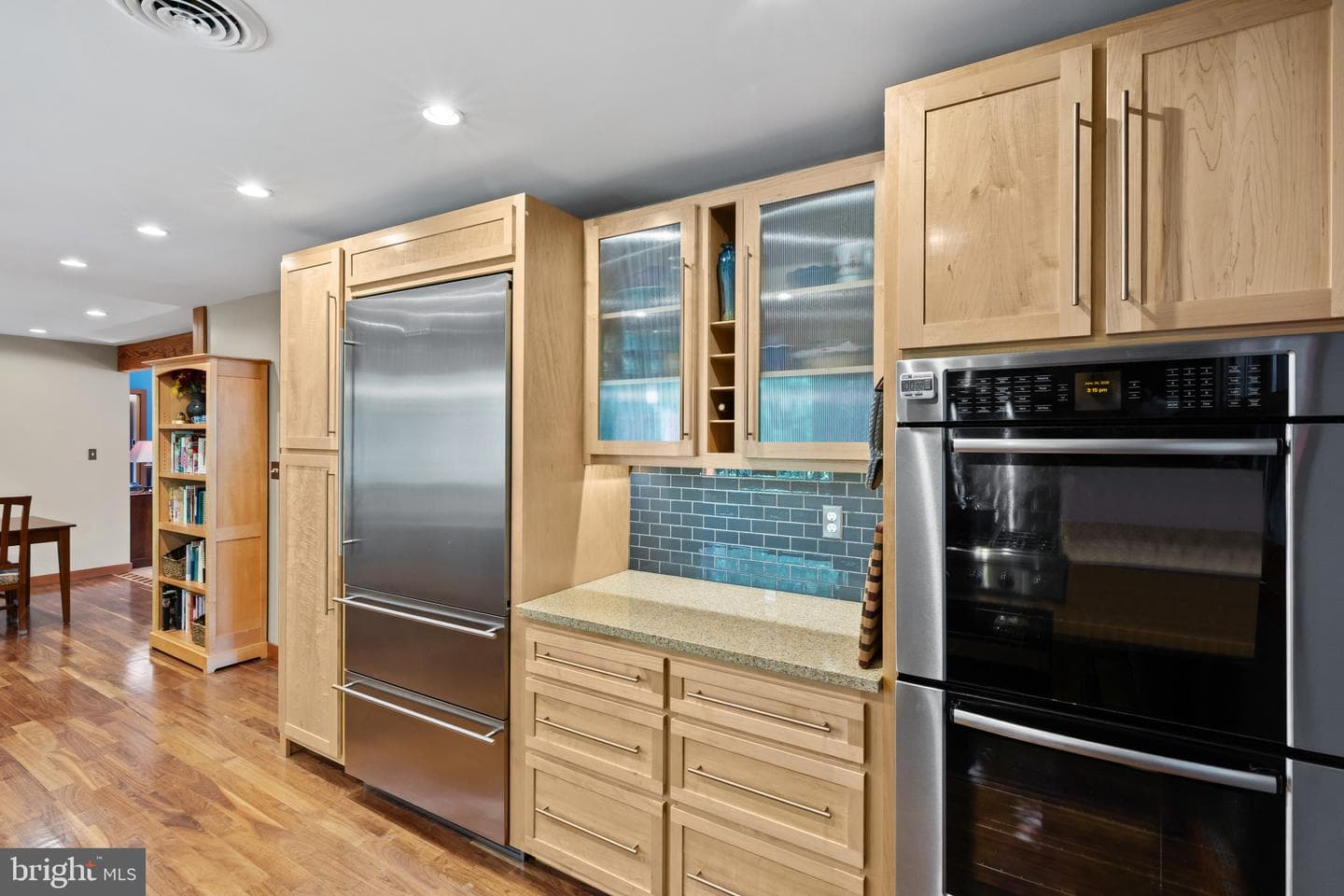 9922 Frederick Road photo 21