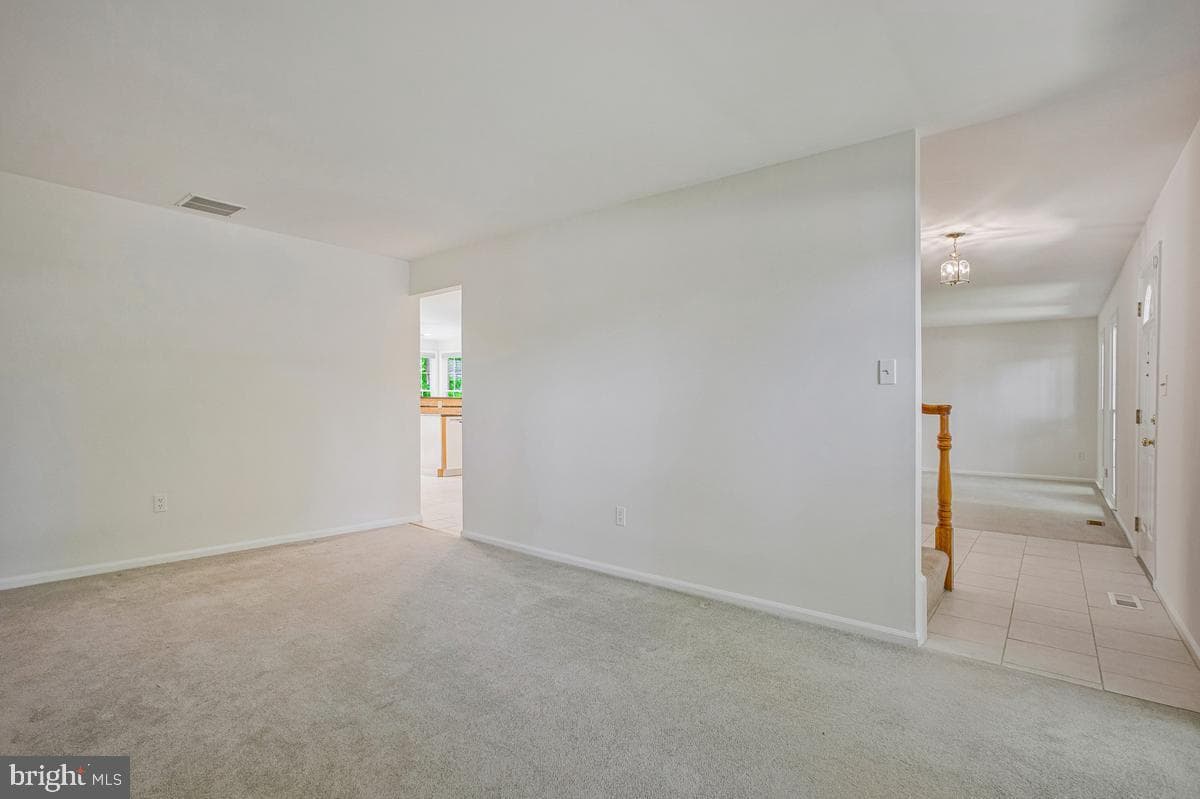 6052 Tamar Drive photo 7
