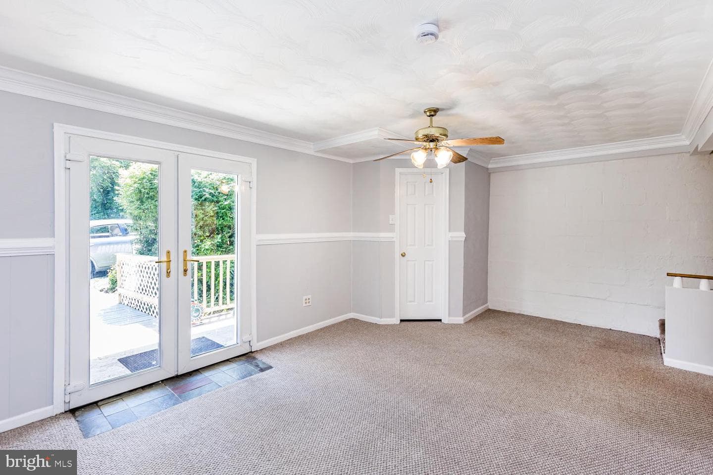 9227 Gross Avenue photo 22