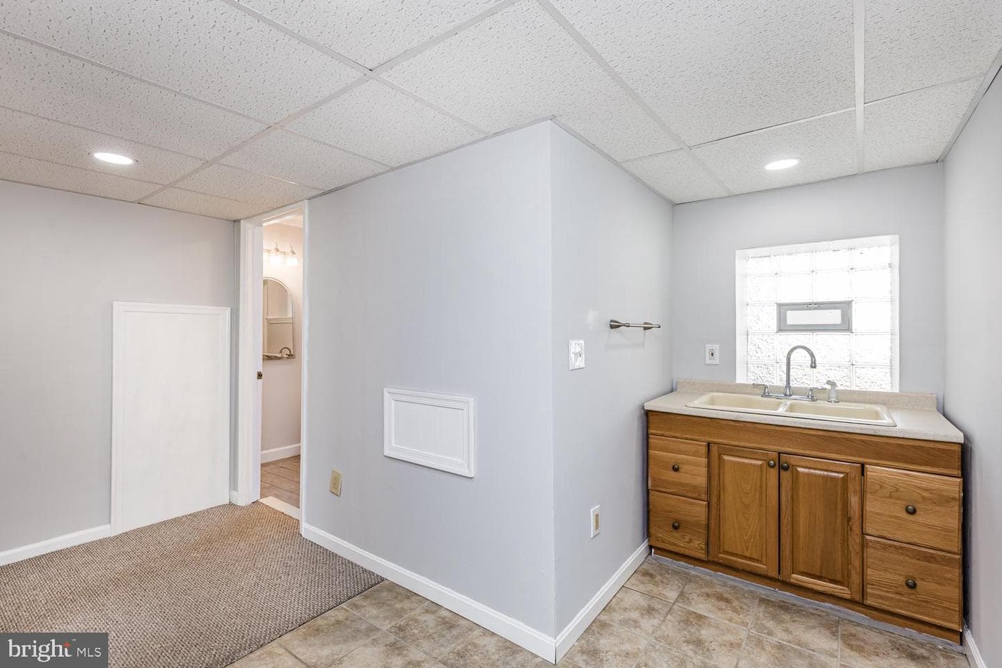 9227 Gross Avenue photo 27