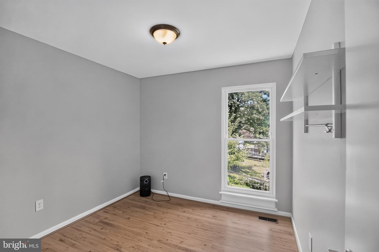 9608 Pastora Place photo 10