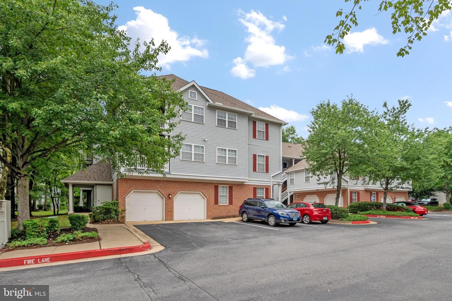 5824 Wyndham Circle #102 photo 31