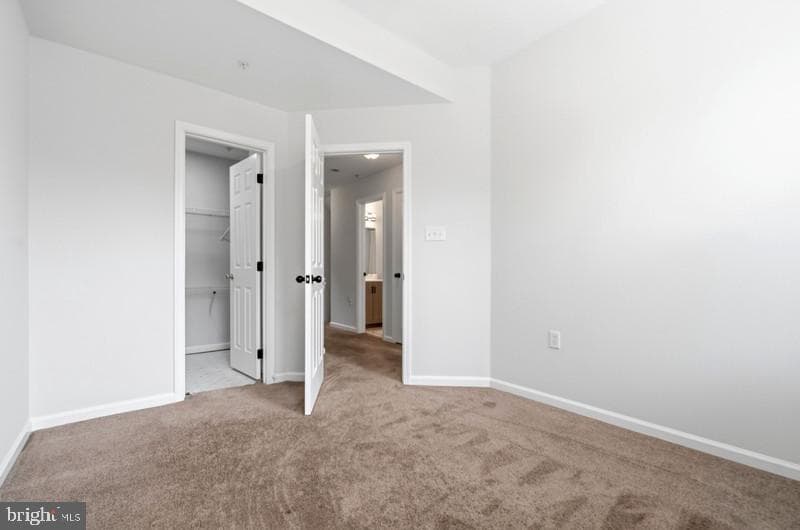 9175 Carriage House Lane photo 19