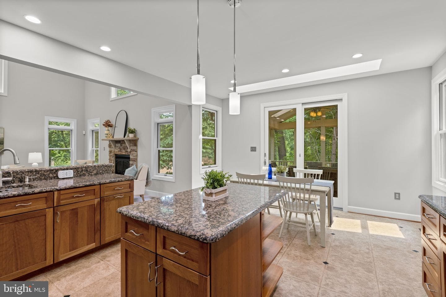 8409 Old Frederick Road photo 19