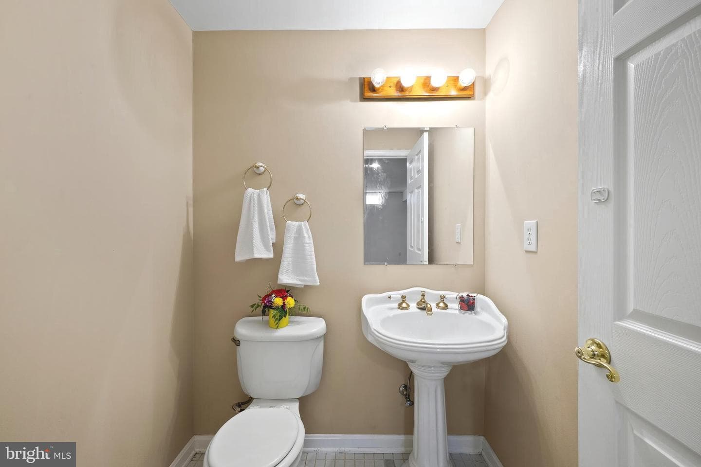 6584 Meadowfield Court photo 21
